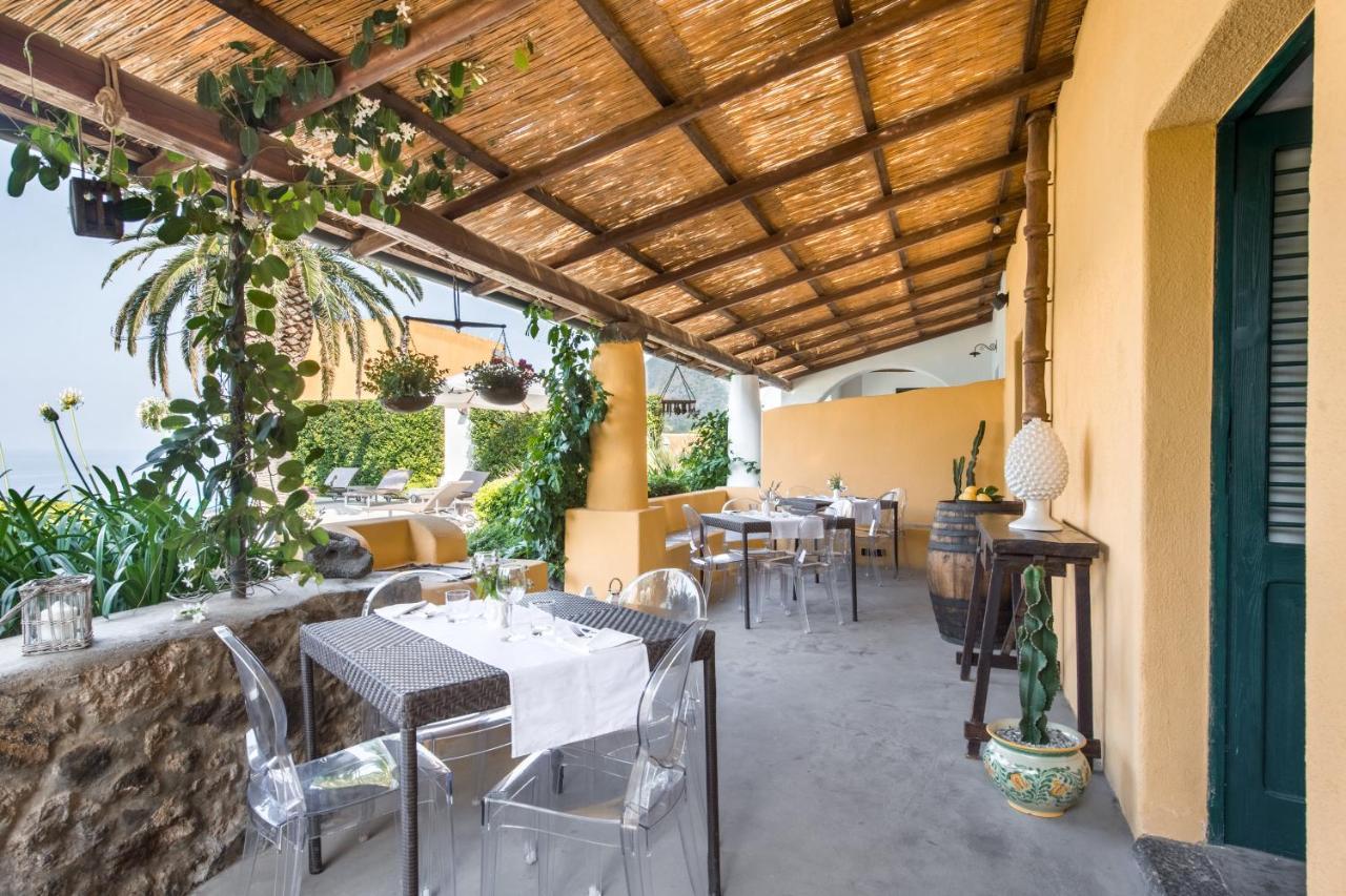 Hotel Ravesi Malfa  Extérieur photo