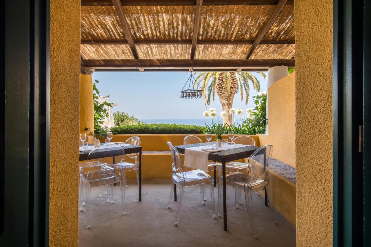 Hotel Ravesi Malfa  Extérieur photo